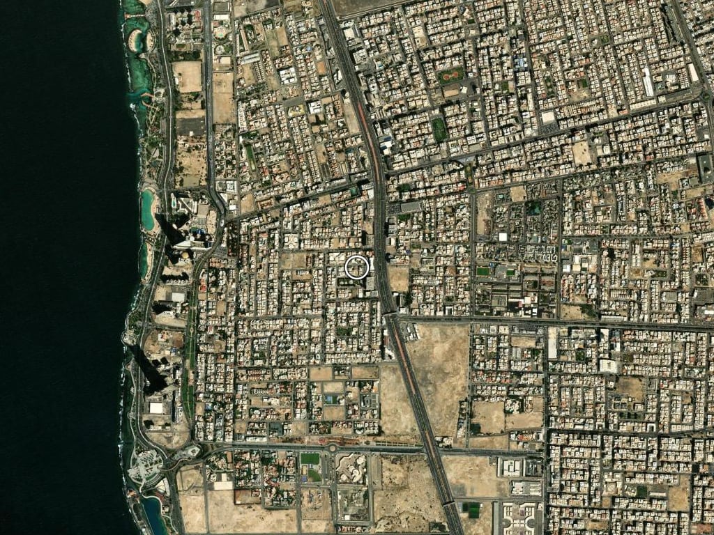 صورة جوية للمنطقة المحيطة — قطعة أرض رقم 285، الشاطئ